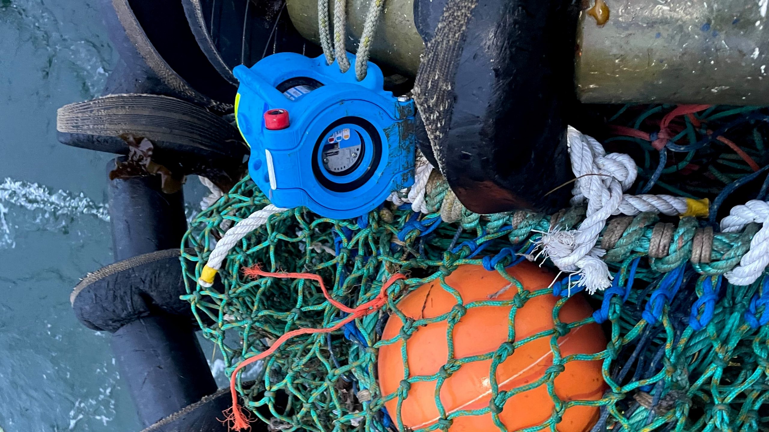 SeaSensor | Advanced Underwater Sensor for Accurate Data Collection